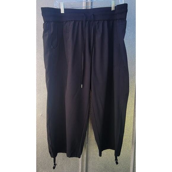 Cafe Marrahesh Black Capri Pants Size 16W - Picture 1 of 9
